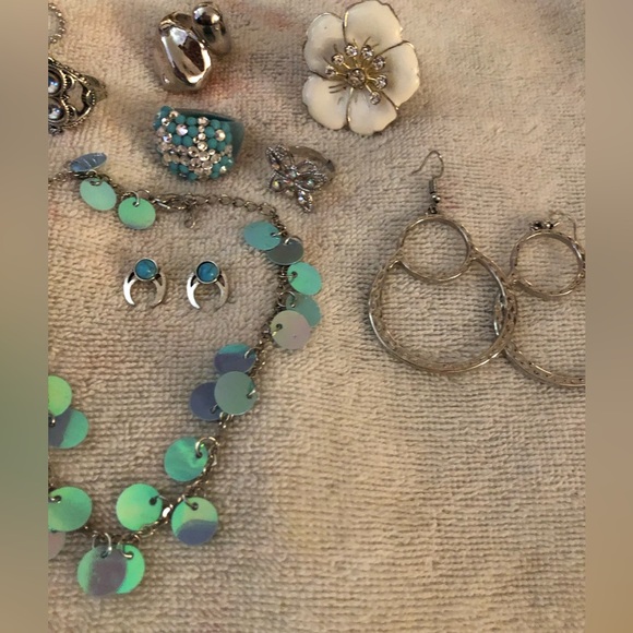 Boho Silver and Turquoise Jewelry Bundle - Picture 4 of 4